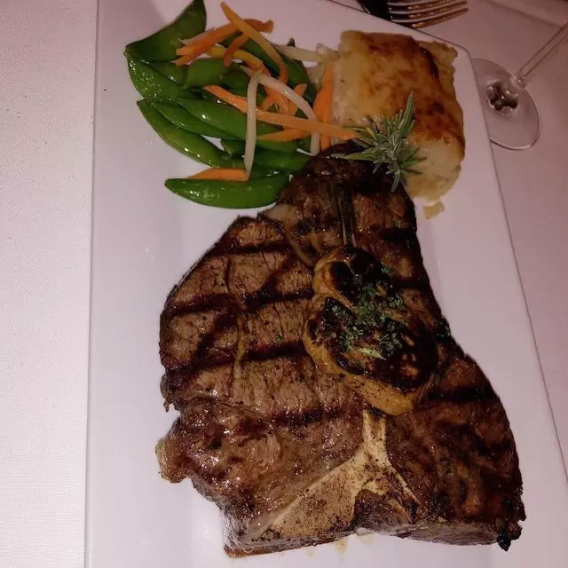 Harris’ Restaurant