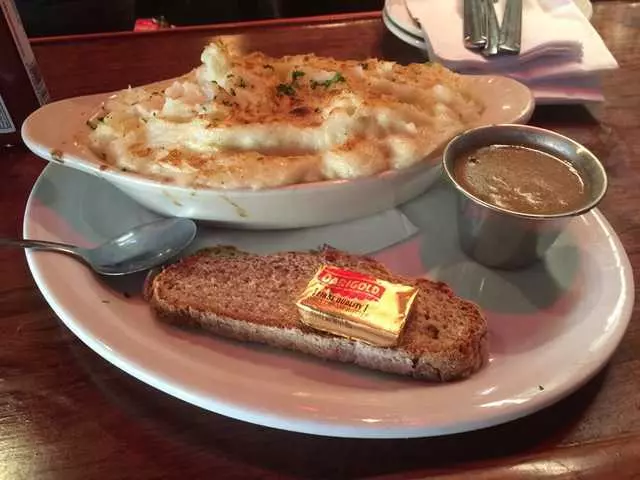 The Chieftain Irish Pub & Restaurant