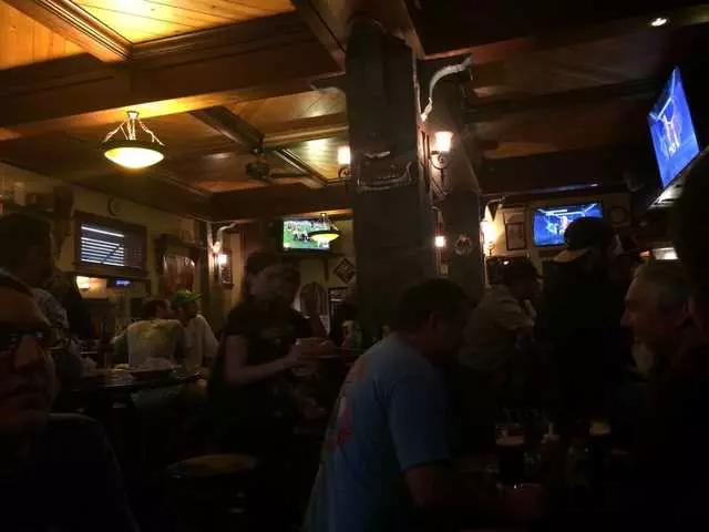 The Chieftain Irish Pub & Restaurant