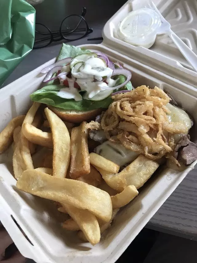 The Chieftain Irish Pub & Restaurant