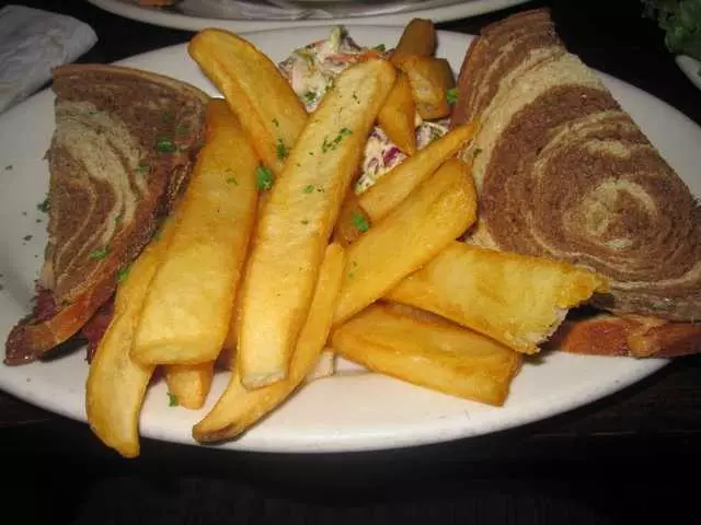 The Chieftain Irish Pub & Restaurant