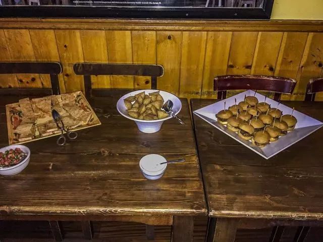 The Chieftain Irish Pub & Restaurant