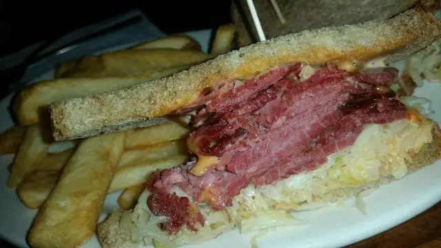 The Chieftain Irish Pub & Restaurant