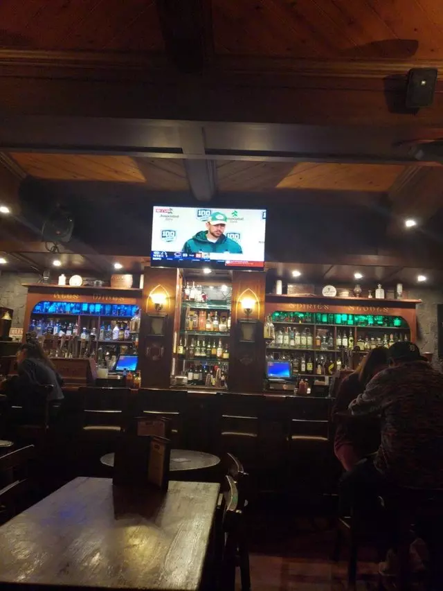The Chieftain Irish Pub & Restaurant