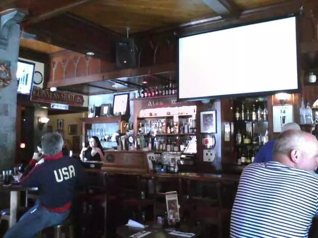 The Chieftain Irish Pub & Restaurant