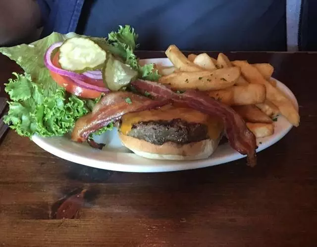 The Chieftain Irish Pub & Restaurant