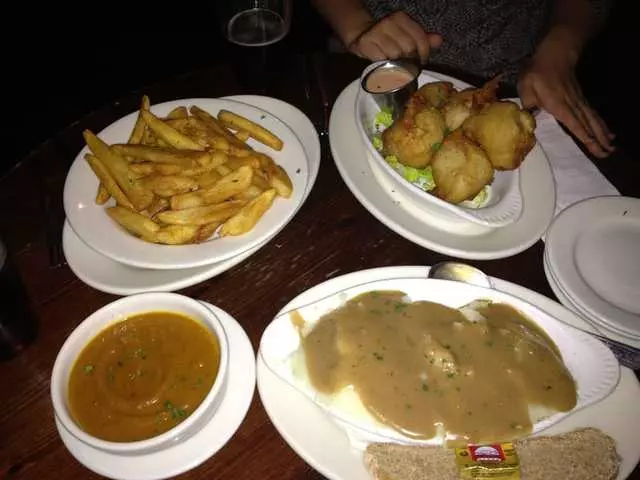 The Chieftain Irish Pub & Restaurant