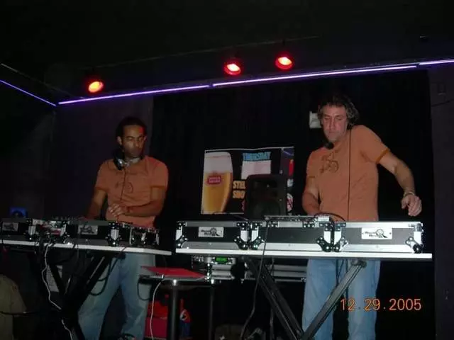 Blondie’s Bar