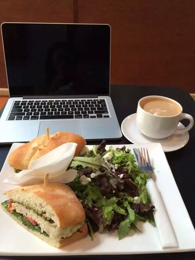 Cafe La Flore Irving