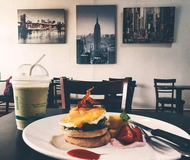 Cafe La Flore Irving