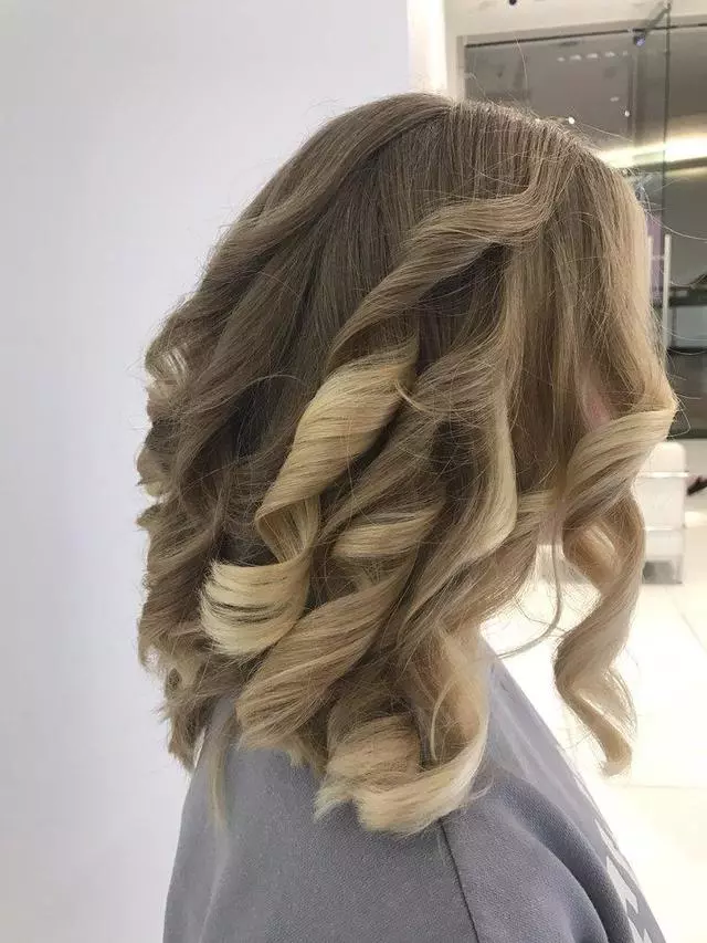 Amiri Salon