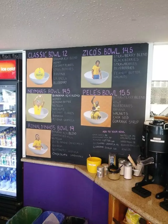 Pebbles Cafe