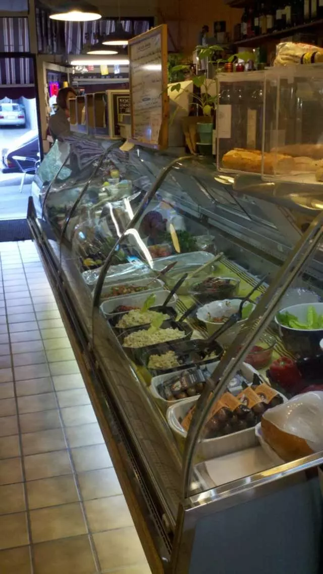 Chiotras Grocery