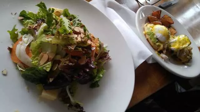 Mission Beach Cafe