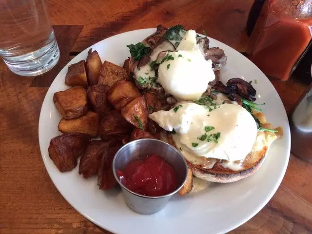 Mission Beach Cafe