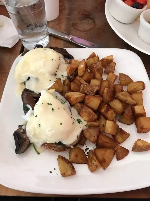 Mission Beach Cafe