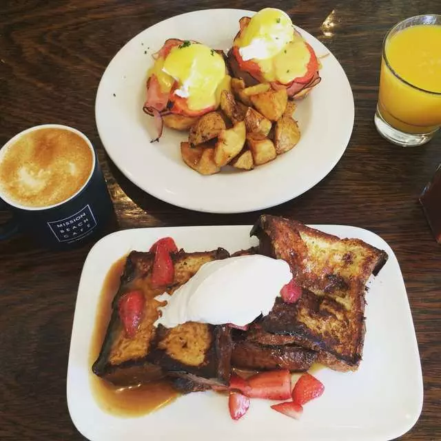 Mission Beach Cafe