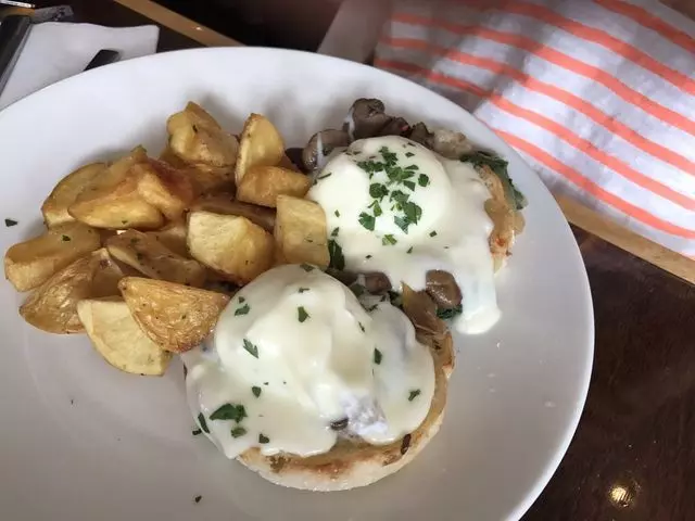 Mission Beach Cafe