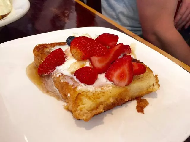Mission Beach Cafe