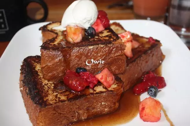 Mission Beach Cafe