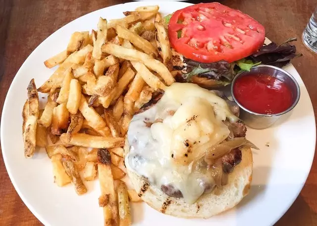 Mission Beach Cafe
