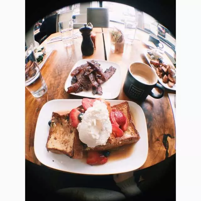 Mission Beach Cafe