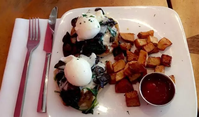 Mission Beach Cafe