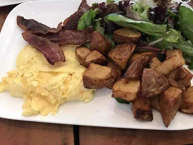 Mission Beach Cafe