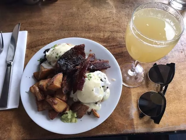 Mission Beach Cafe