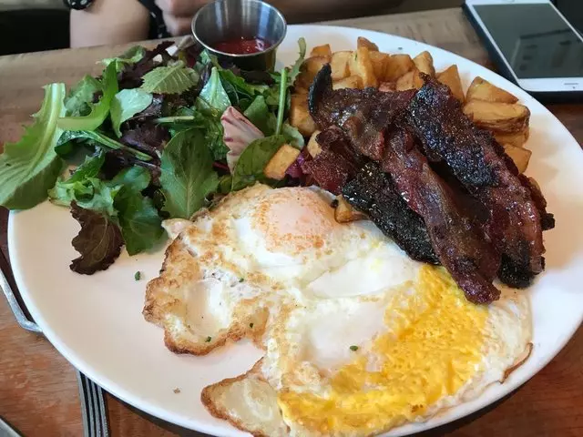 Mission Beach Cafe