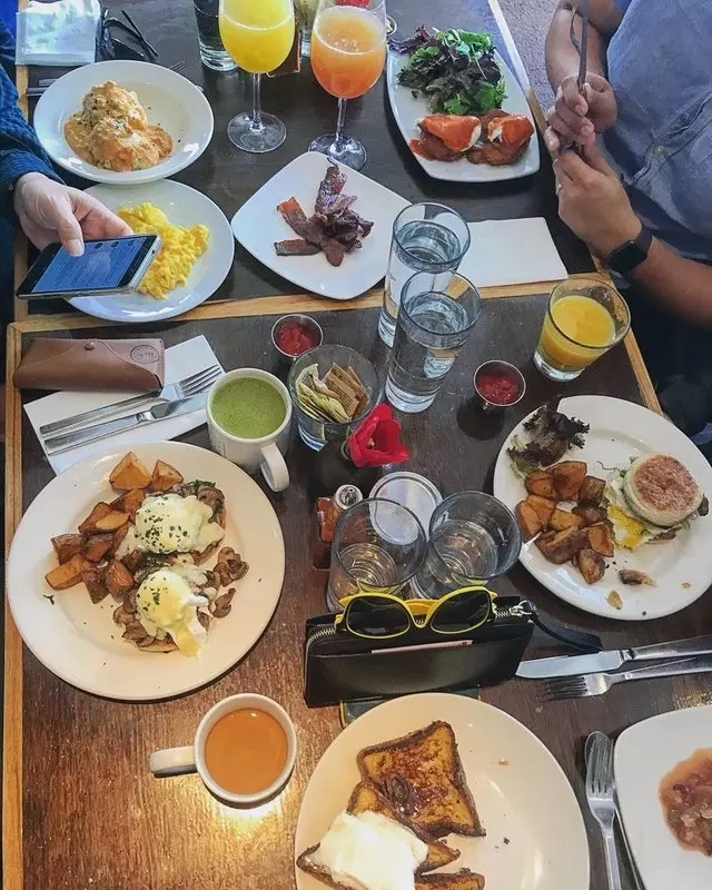Mission Beach Cafe
