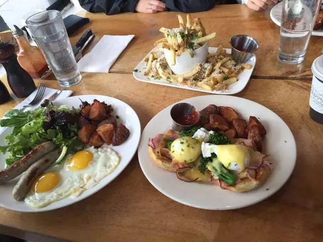 Mission Beach Cafe