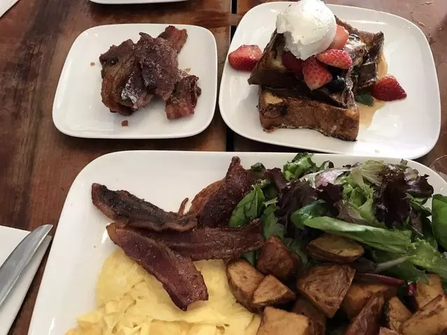 Mission Beach Cafe