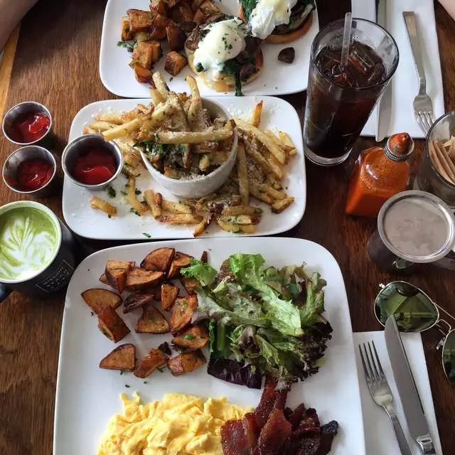 Mission Beach Cafe