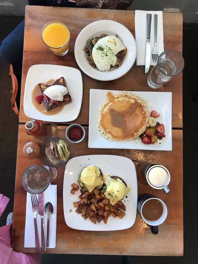Mission Beach Cafe