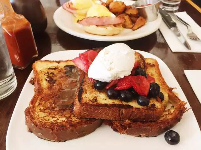 Mission Beach Cafe