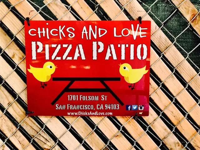 Chicks and Love Pizza Patio