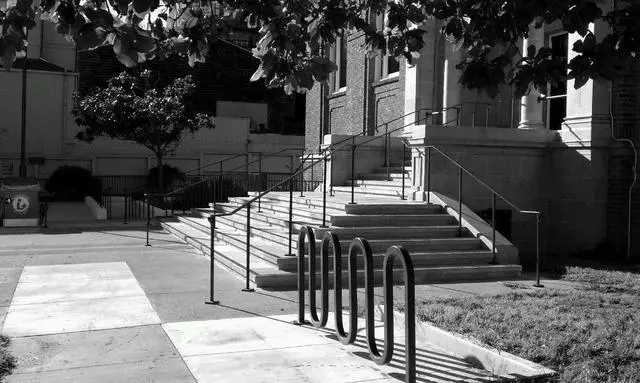 Presidio Branch Library