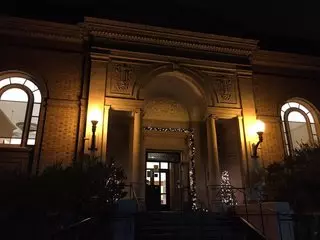 Presidio Branch Library