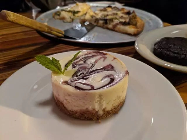 Little Star Pizza