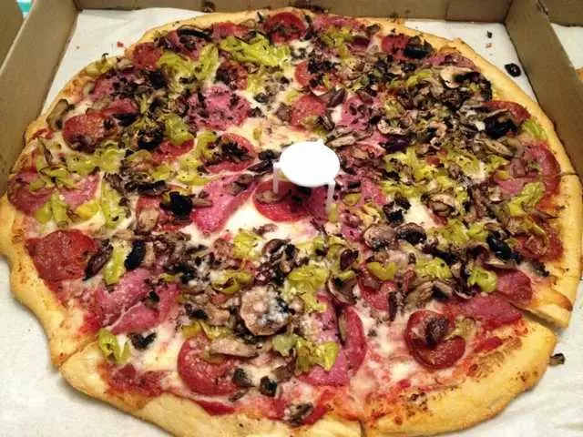 Little Star Pizza