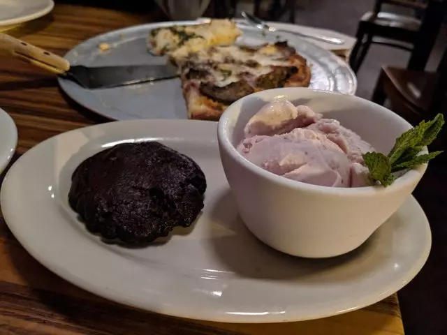 Little Star Pizza