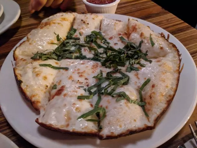 Little Star Pizza