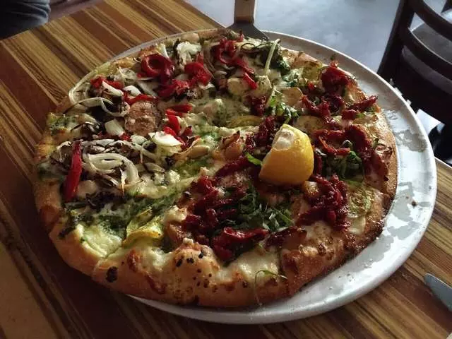 Little Star Pizza