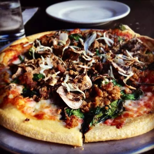 Little Star Pizza