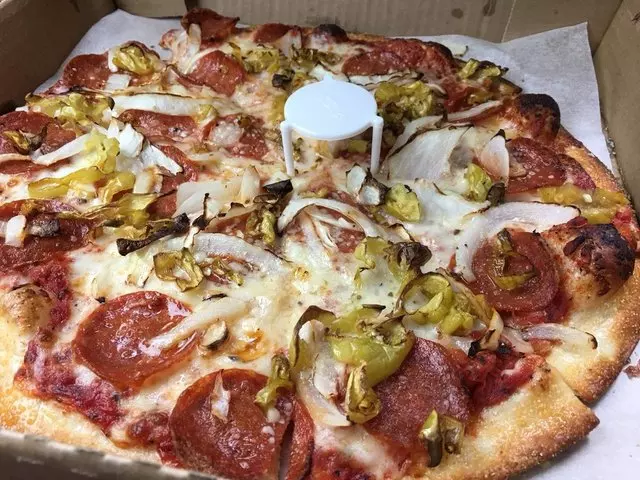 Little Star Pizza