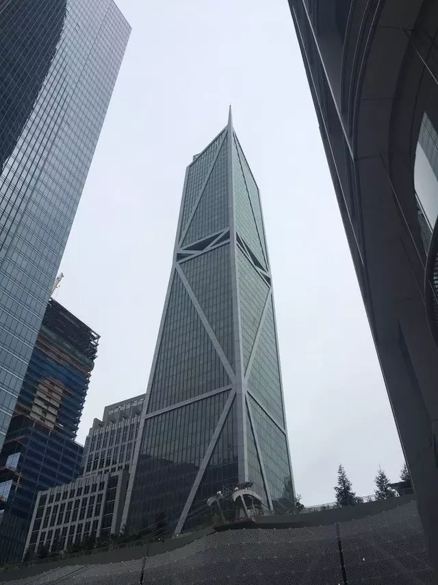 181 Fremont Residences