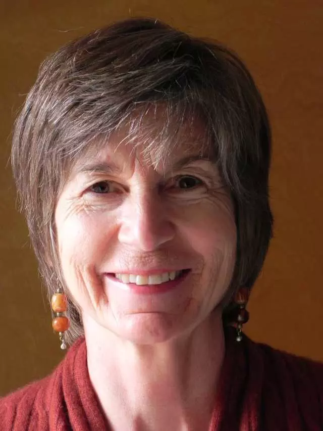 Darla Romano, MFT