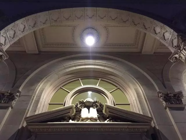 San Francisco Public Library - Sunset Branch