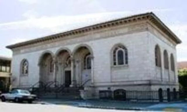 San Francisco Public Library - Sunset Branch